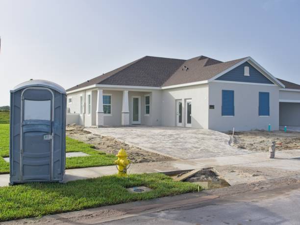 Best Porta potty rental near me  in Johnsburg, IL
